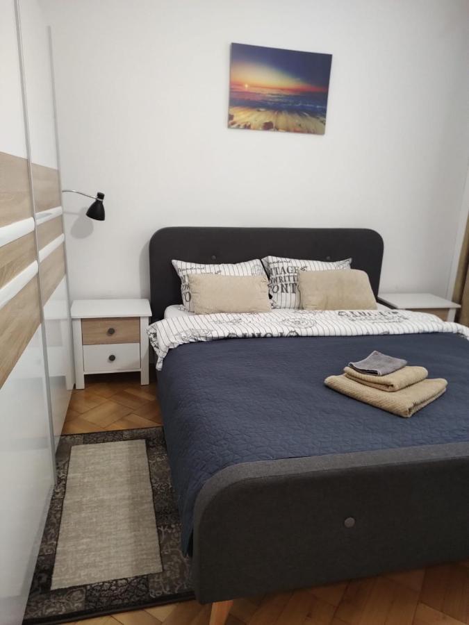 Nice Studio In Old Town Бухарест Экстерьер фото